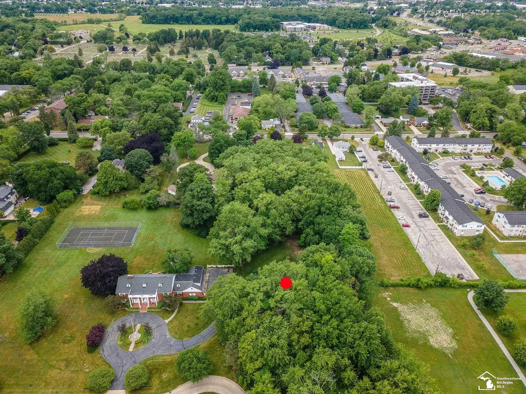 1065 Hollywood Drive Monroe City MI 48162