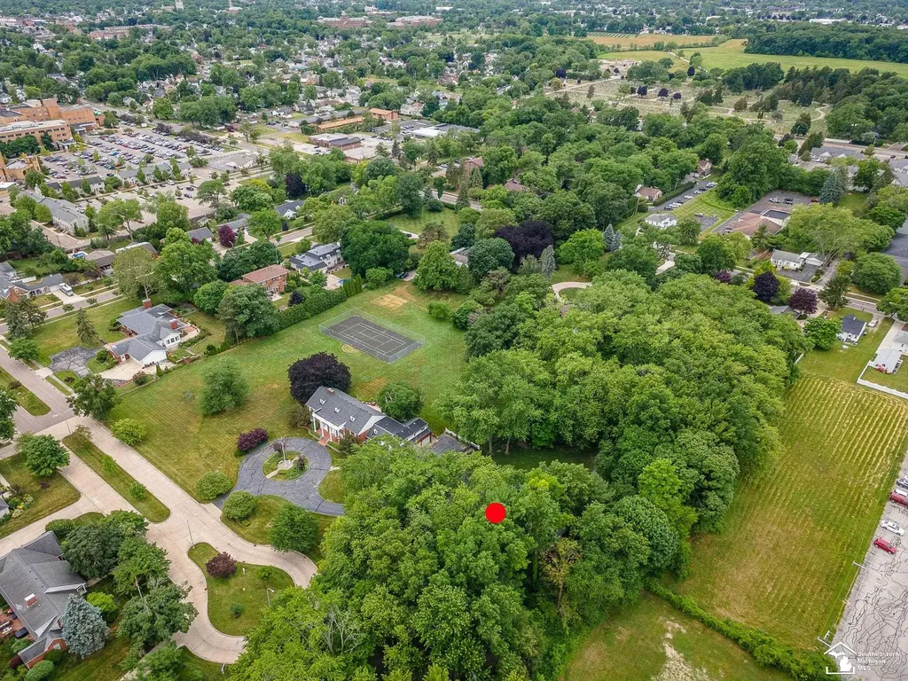 1065 Hollywood Drive Monroe City MI 48162