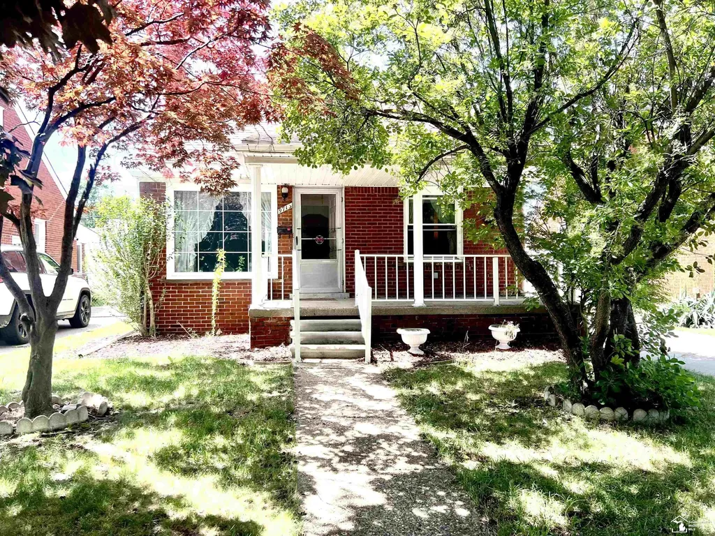 9716 Quandt Street Allen Park City MI 48101