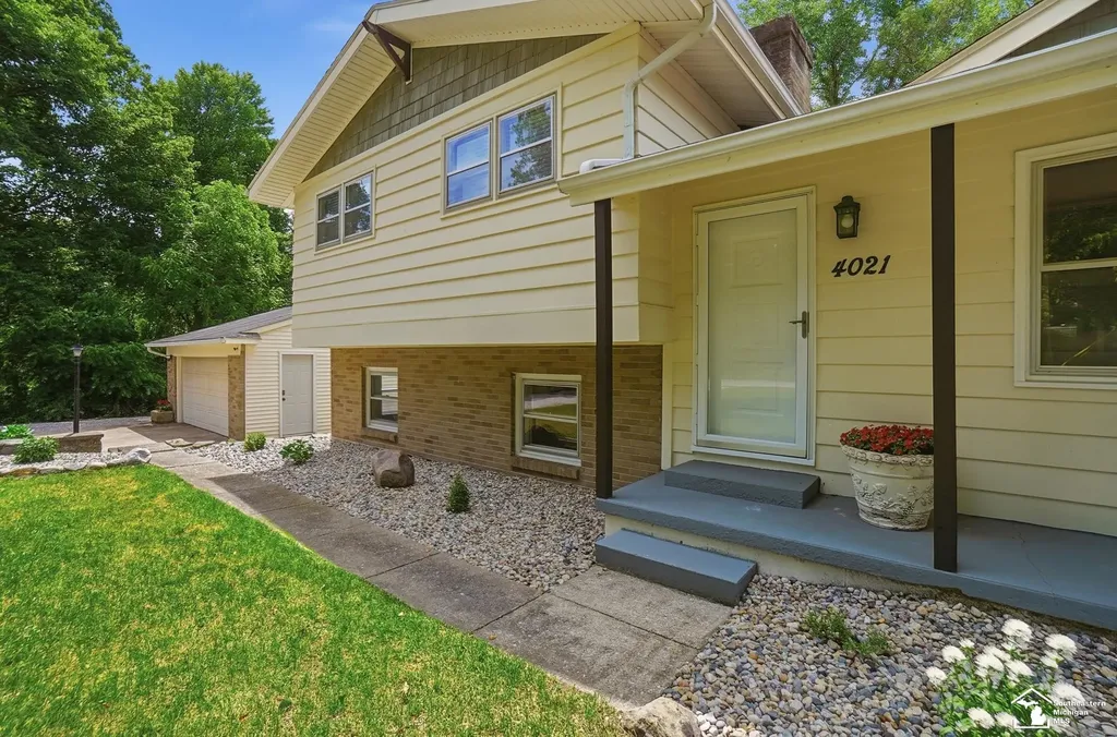 4021 Section Road Bedford Township MI 48144