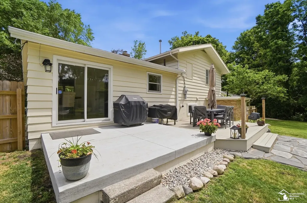 4021 Section Road Bedford Township MI 48144