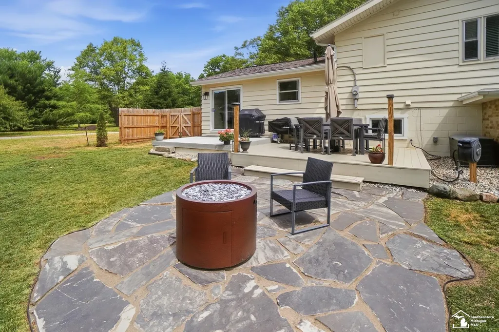 4021 Section Road Bedford Township MI 48144