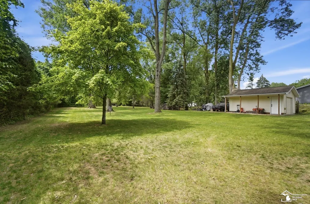 4021 Section Road Bedford Township MI 48144