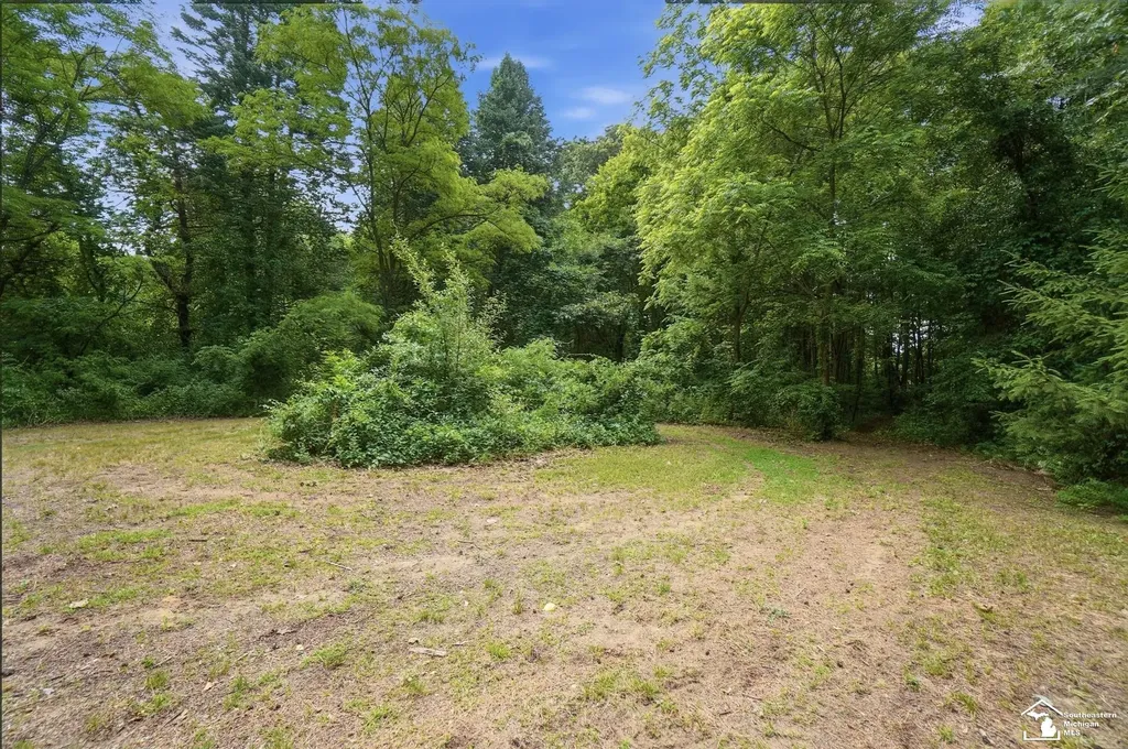 4021 Section Road Bedford Township MI 48144