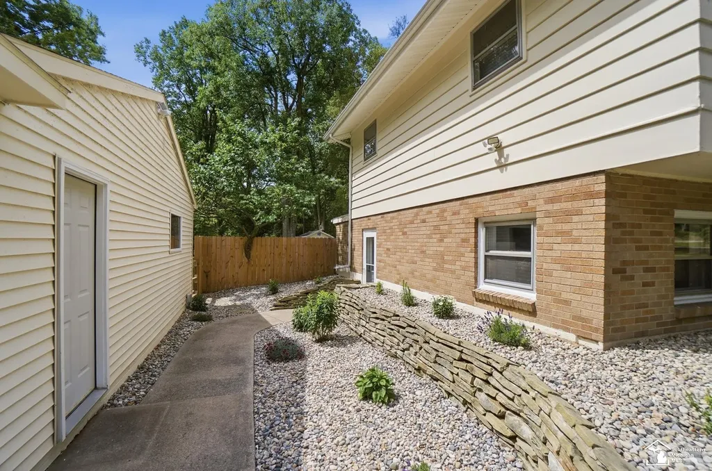 4021 Section Road Bedford Township MI 48144