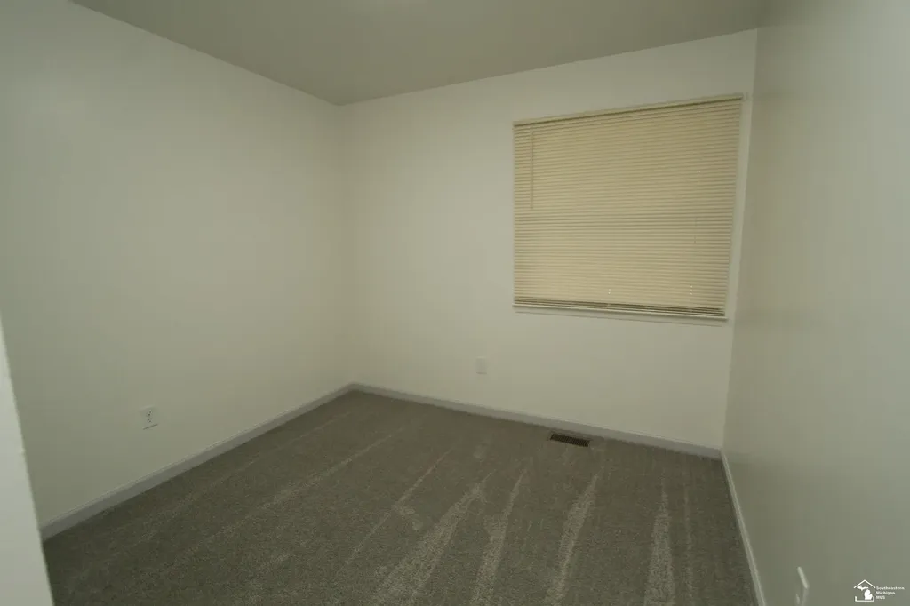 626 John Rolfe Drive Monroe City MI 48162
