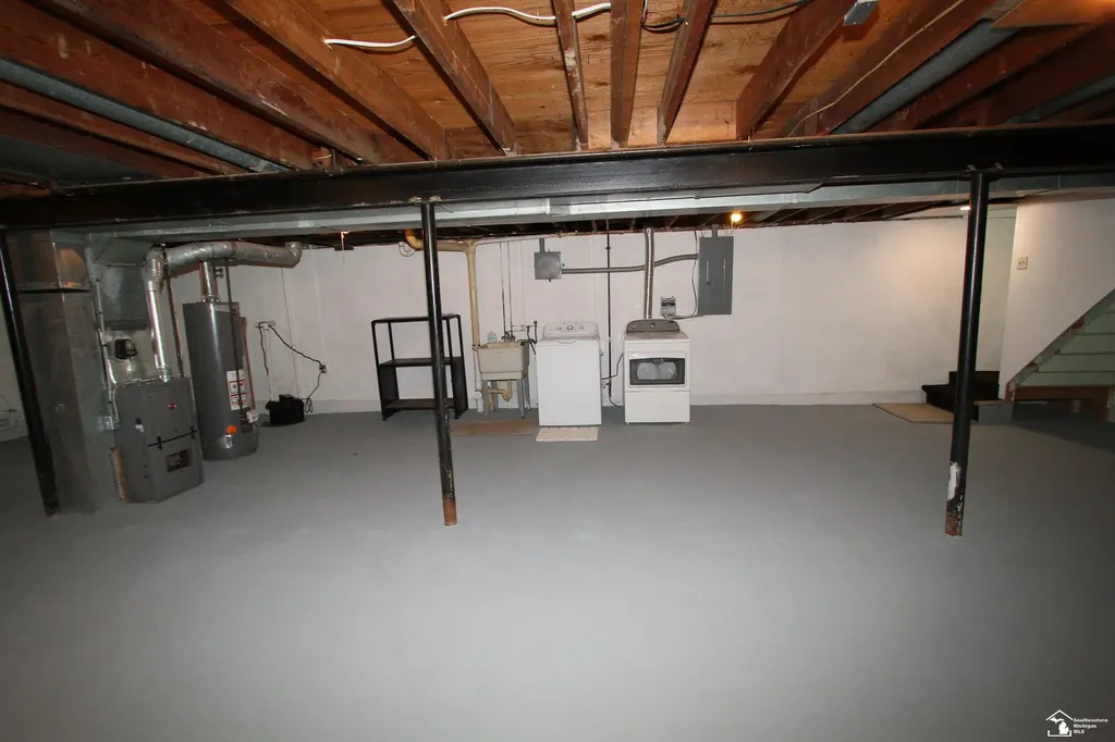 626 John Rolfe Drive Monroe City MI 48162