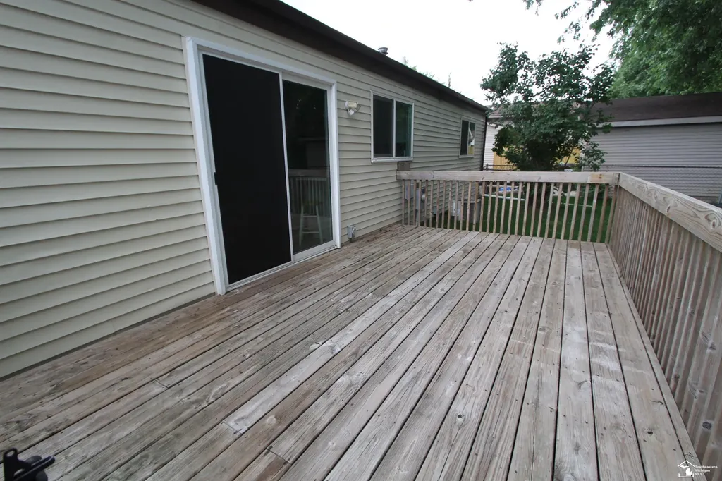 626 John Rolfe Drive Monroe City MI 48162