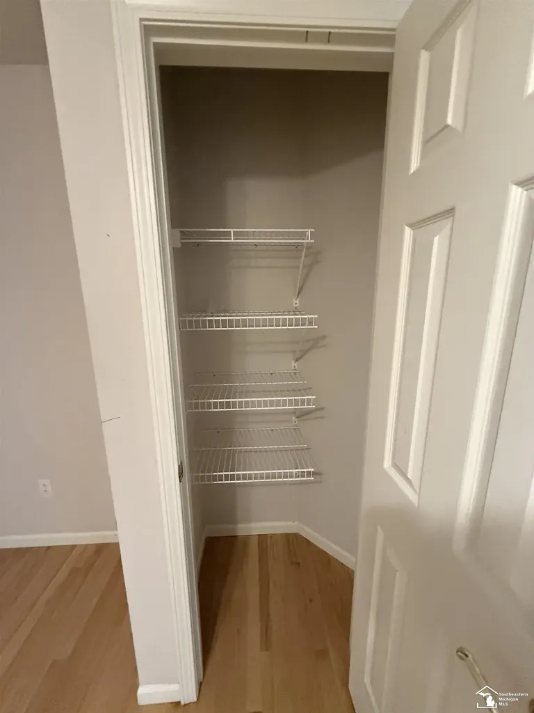 1626 Spruce Court Bedford Township MI 48182