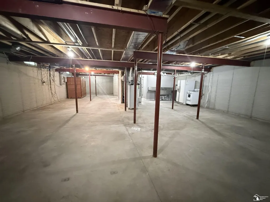 1626 Spruce Court Bedford Township MI 48182