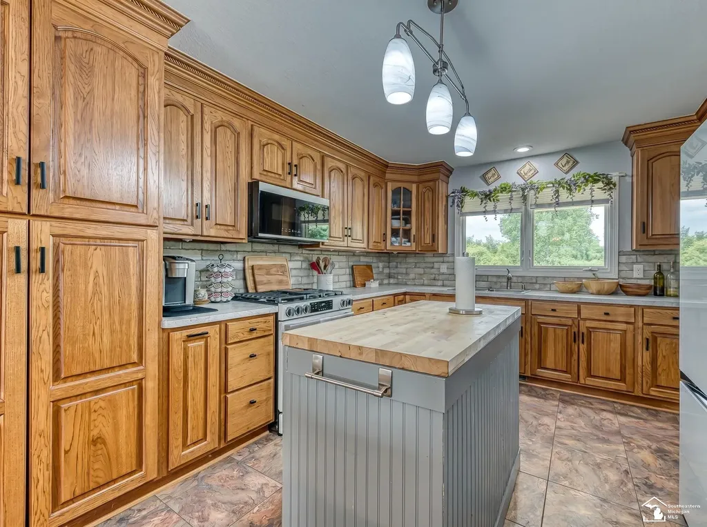 4675 Secor Road Ida Township MI 48140