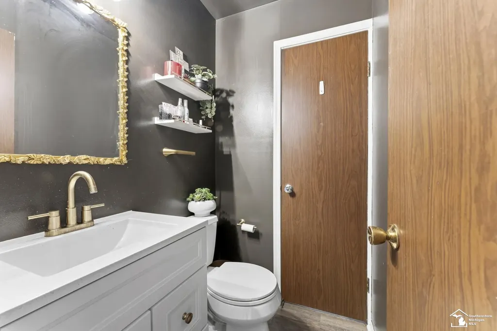 27269 Wyatt Avenue Brownstown Charter Township MI 48183