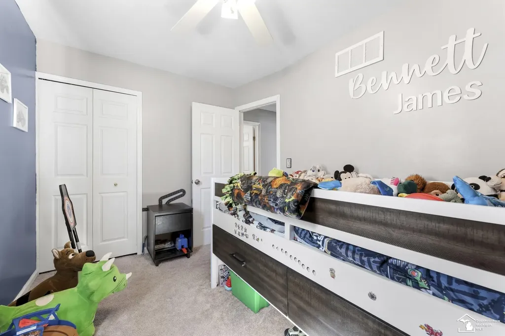 27269 Wyatt Avenue Brownstown Charter Township MI 48183