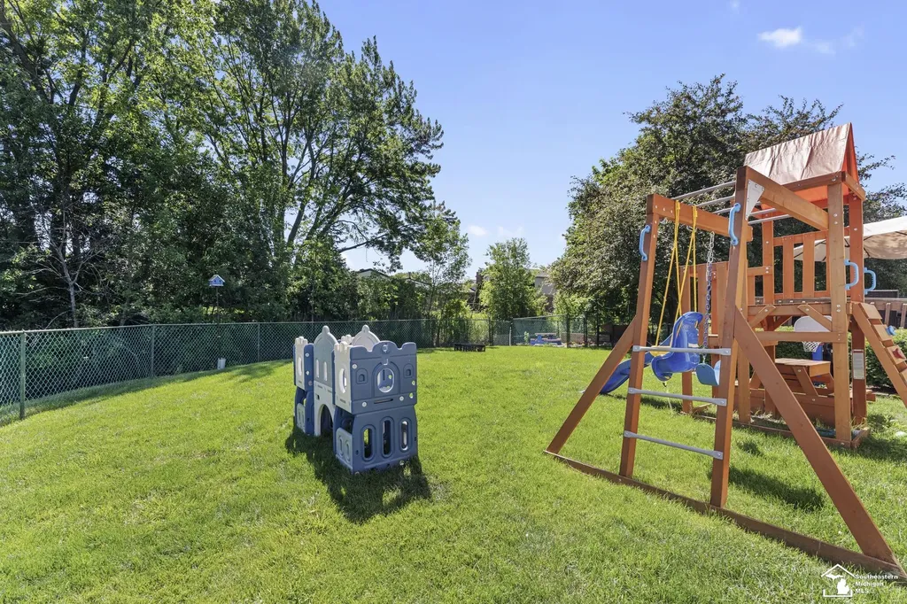 27269 Wyatt Avenue Brownstown Charter Township MI 48183