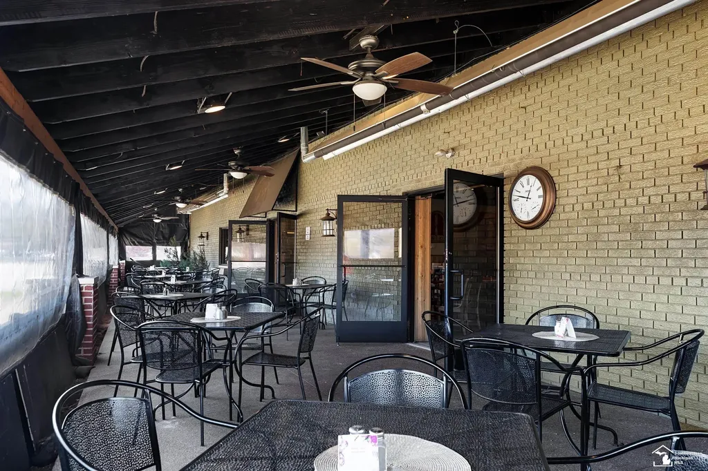 22615 Goddard Road Taylor City MI 48180