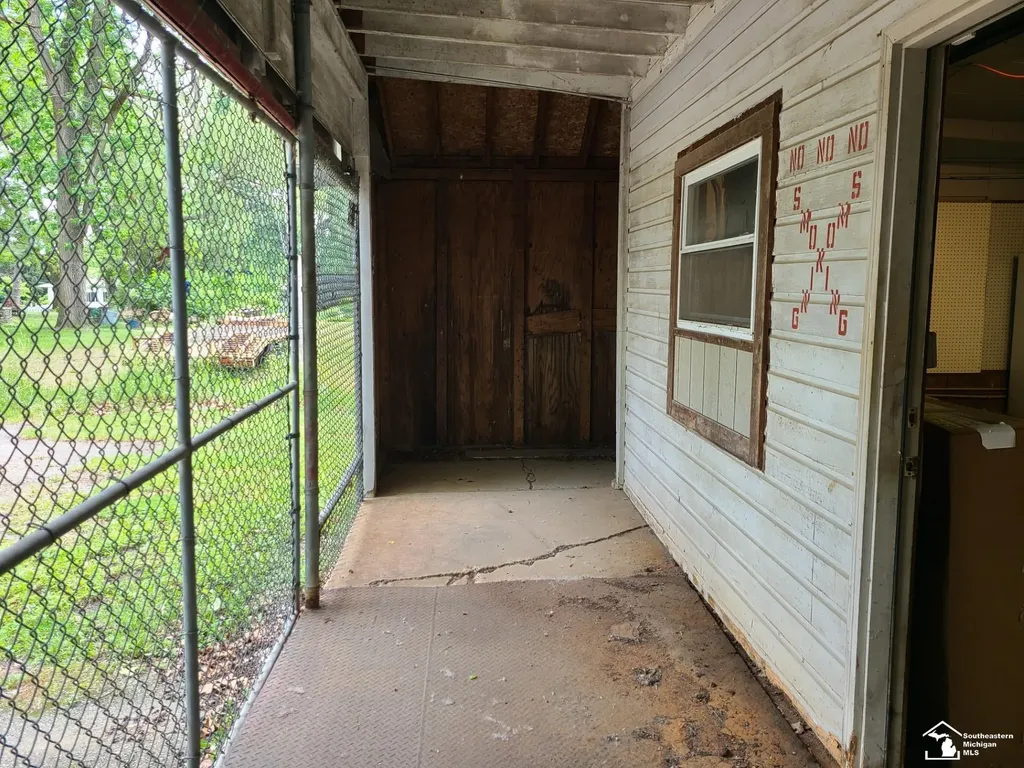 2807 W Smith Road Bedford Township MI 48144