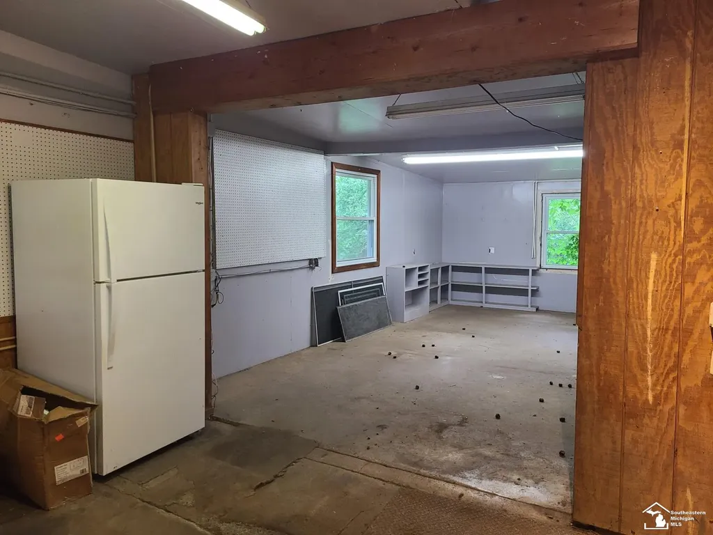 2807 W Smith Road Bedford Township MI 48144
