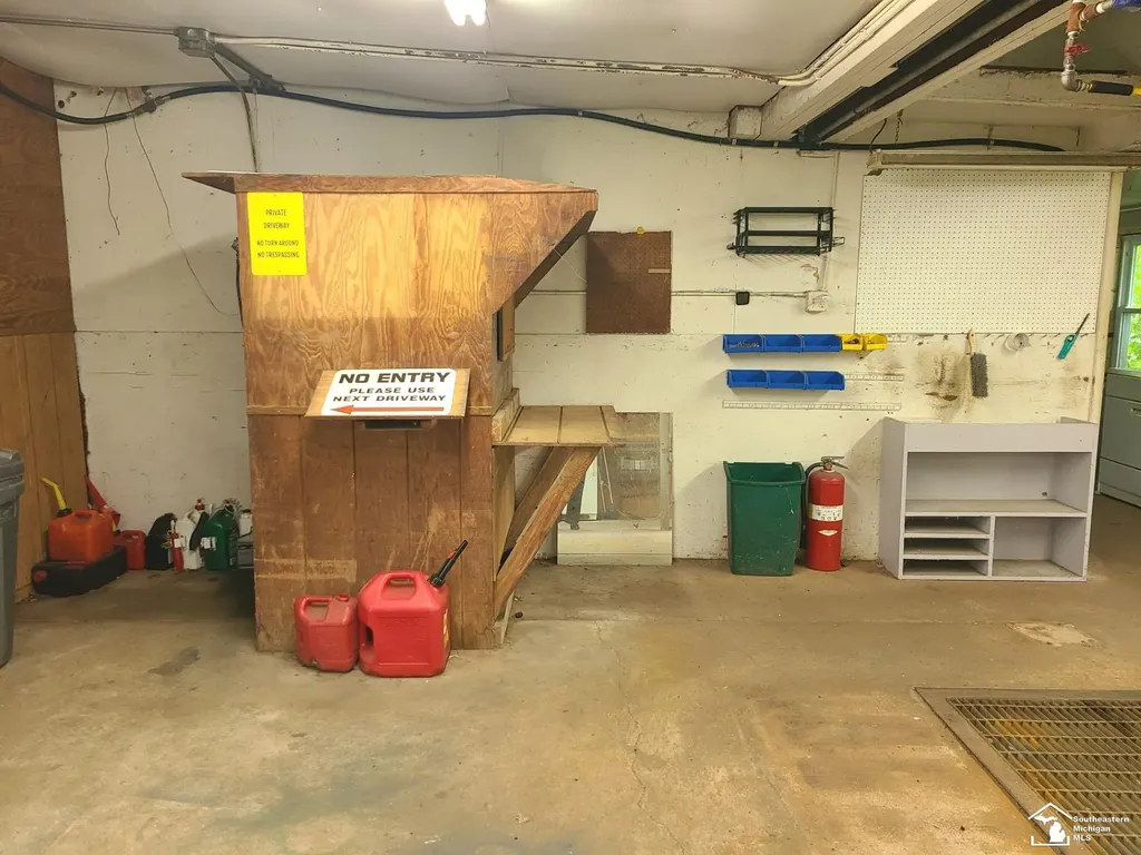 2807 W Smith Road Bedford Township MI 48144