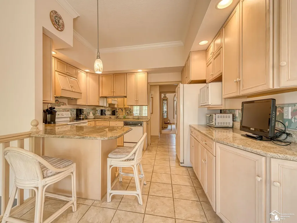 5572 Raven Parkway Drive Monroe Charter Township MI 48161