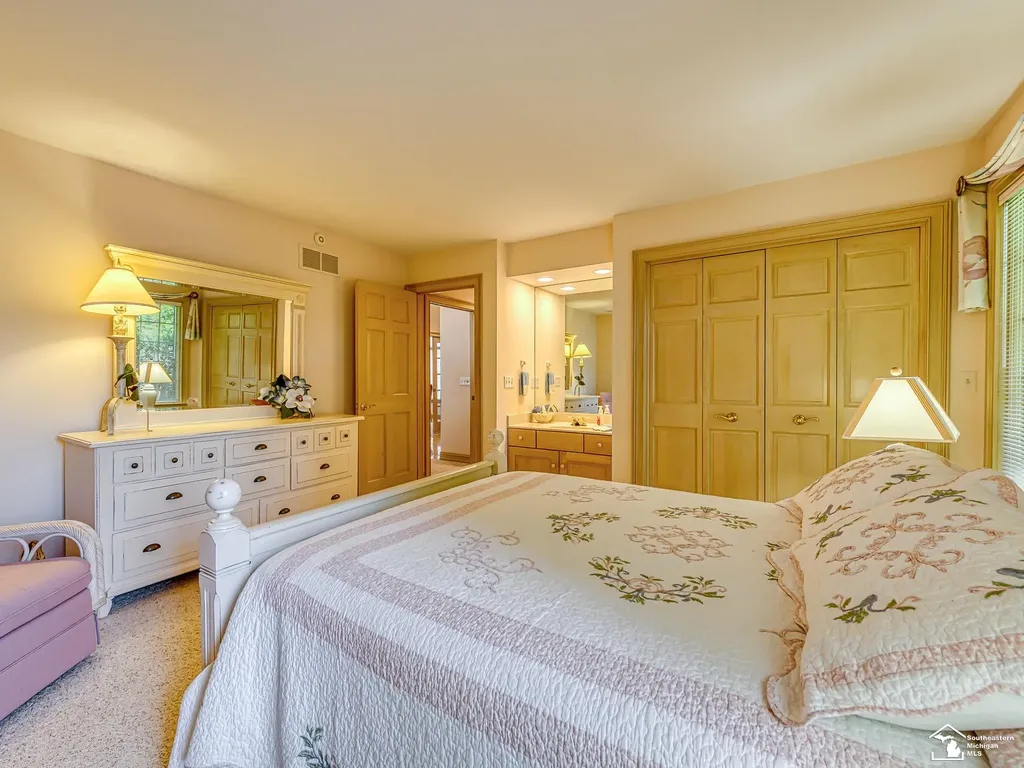 5572 Raven Parkway Drive Monroe Charter Township MI 48161