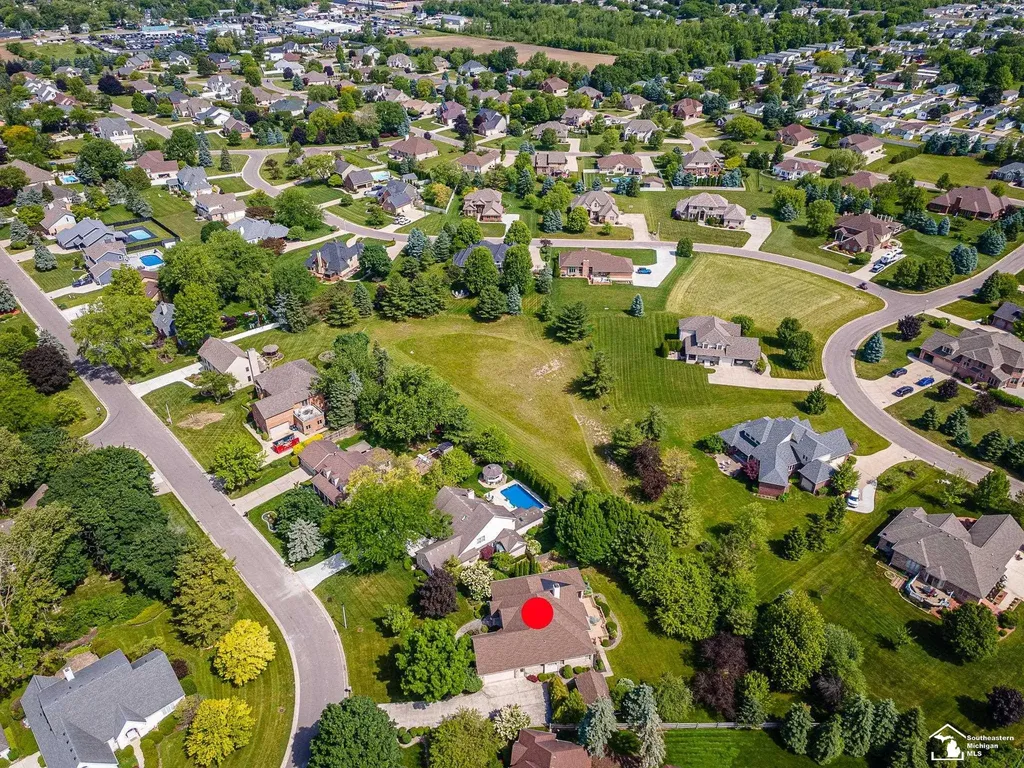 5572 Raven Parkway Drive Monroe Charter Township MI 48161