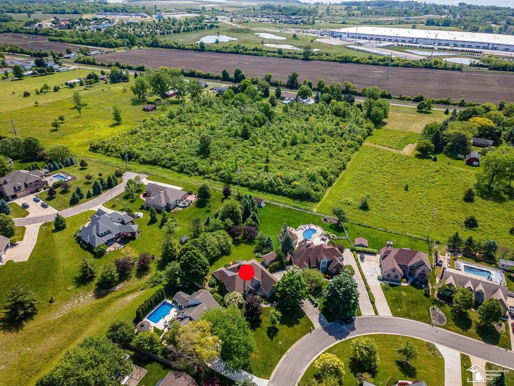 5572 Raven Parkway Drive Monroe Charter Township MI 48161