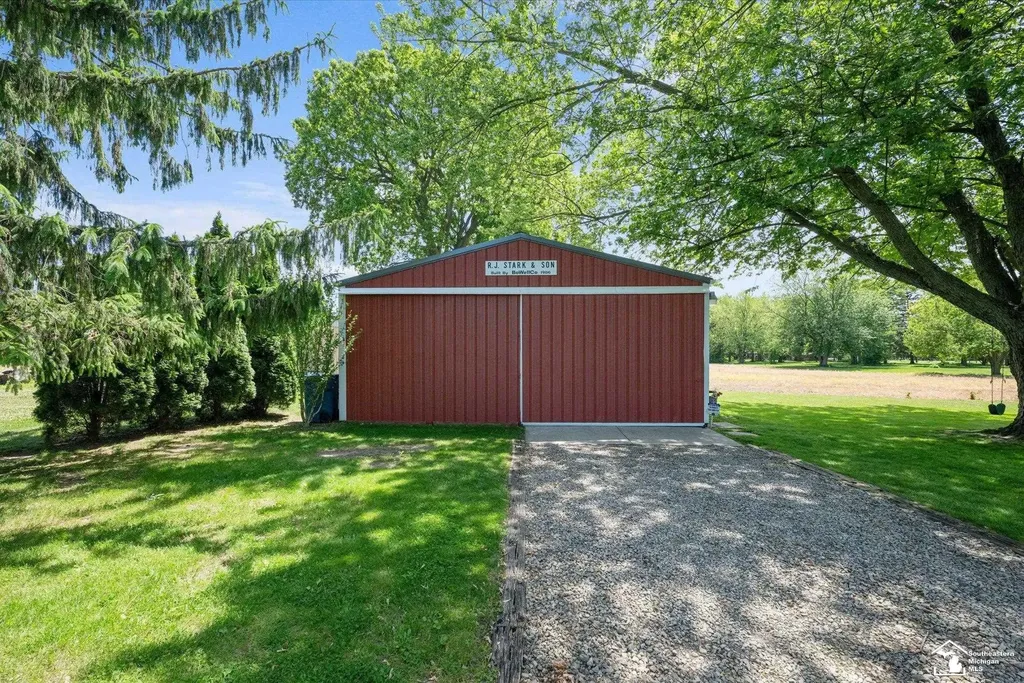2205 Lotus Drive Erie Township MI 48133