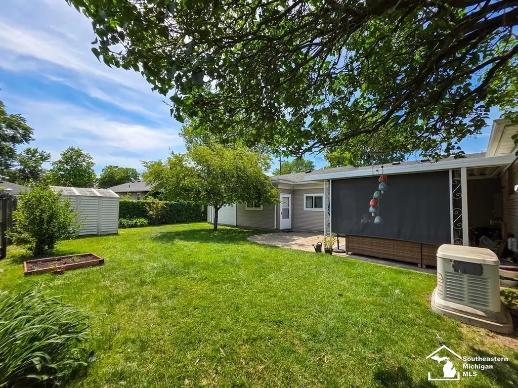 419 Richards Drive Monroe City MI 48162
