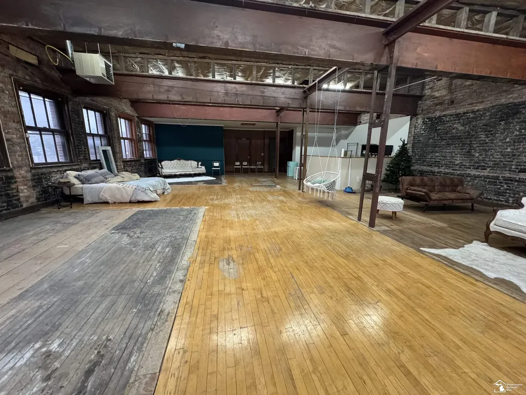 101 S Lane Street Blissfield Village MI 49228