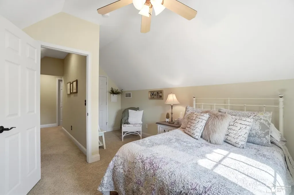 1345 Logans Run Street Bedford Township MI 48182