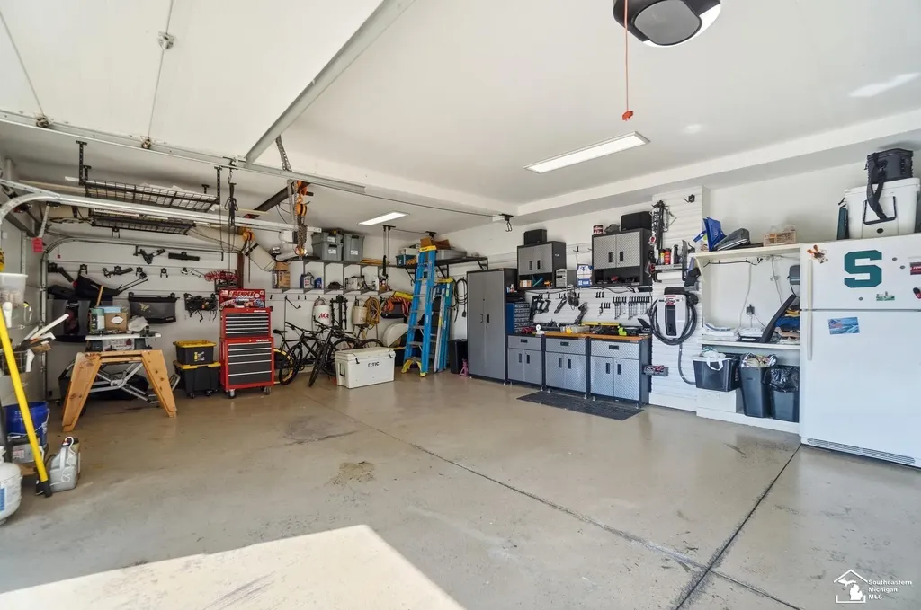 1345 Logans Run Street Bedford Township MI 48182