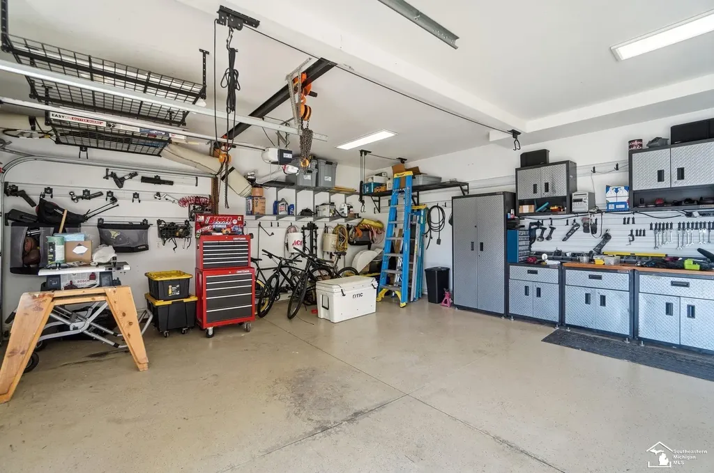 1345 Logans Run Street Bedford Township MI 48182
