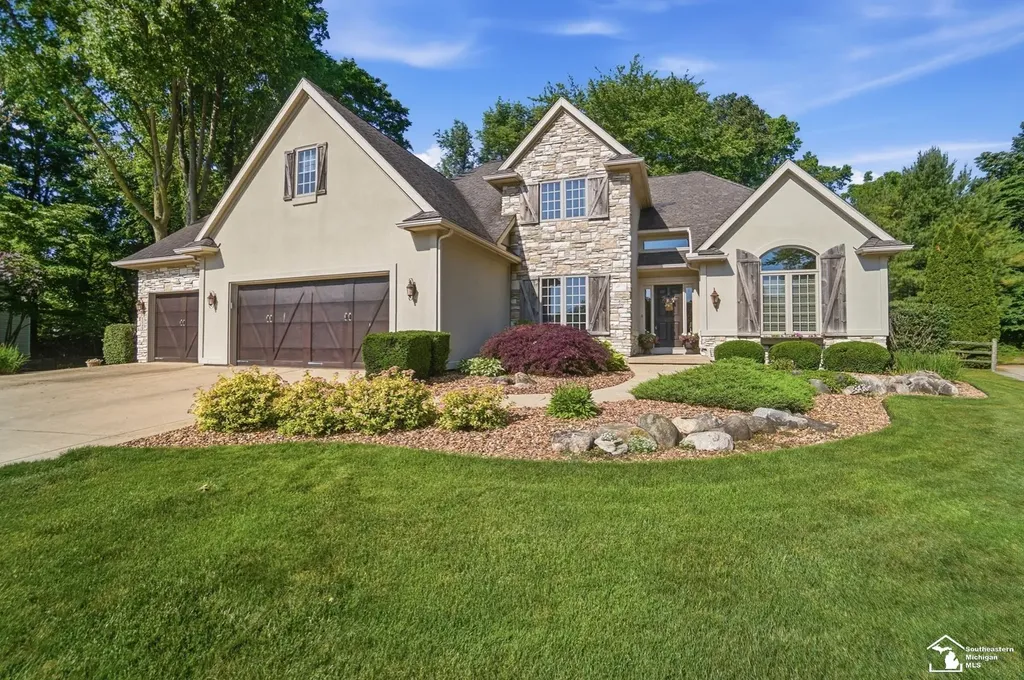 1345 Logans Run Street Bedford Township MI 48182