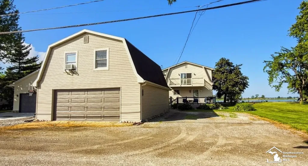 6270 Brancheau Road Berlin Charter Township MI 48166