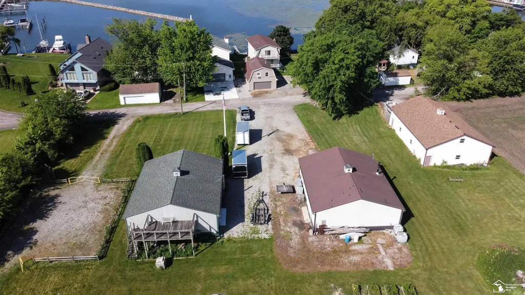 6270 Brancheau Road Berlin Charter Township MI 48166