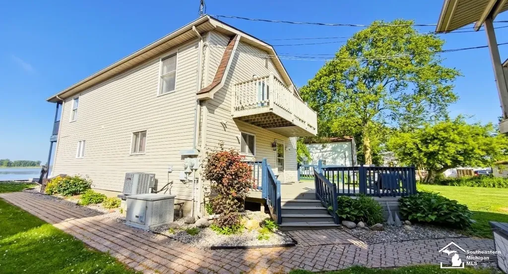 6270 Brancheau Road Berlin Charter Township MI 48166