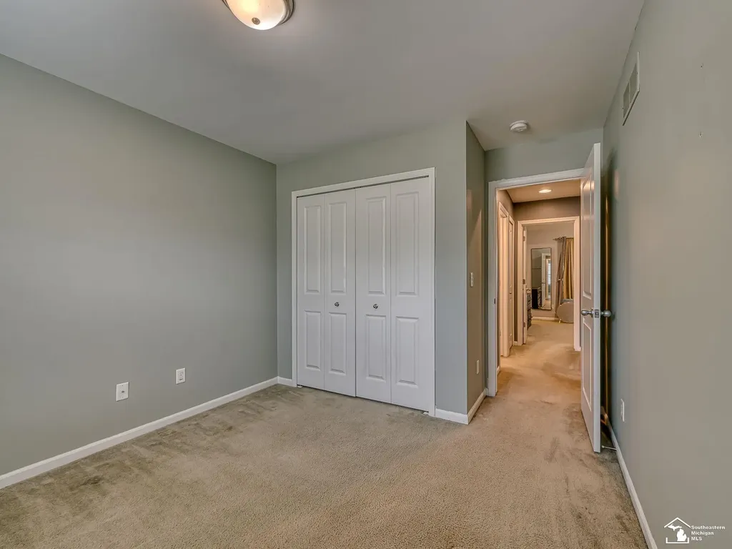 17613 Lange Avenue Brownstown Charter Township MI 48174