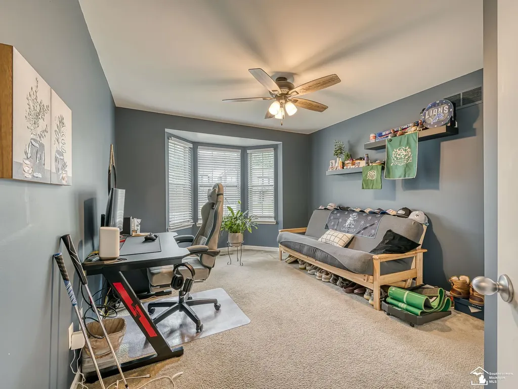 17613 Lange Avenue Brownstown Charter Township MI 48174