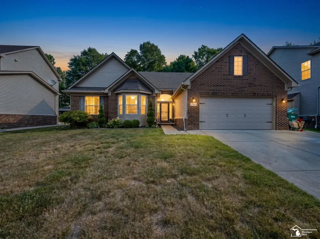 17613 Lange Avenue Brownstown Charter Township MI 48174