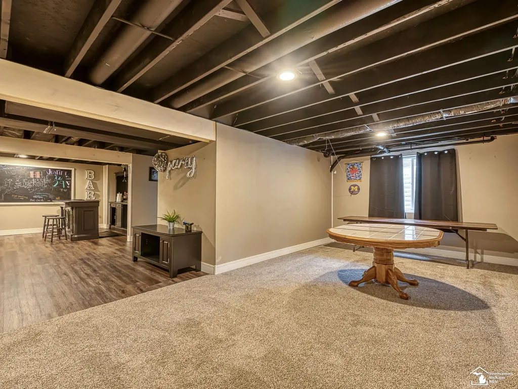 17613 Lange Avenue Brownstown Charter Township MI 48174