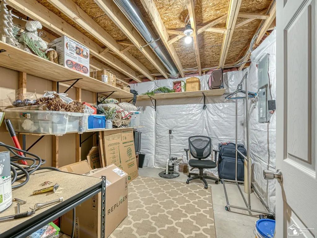 17613 Lange Avenue Brownstown Charter Township MI 48174