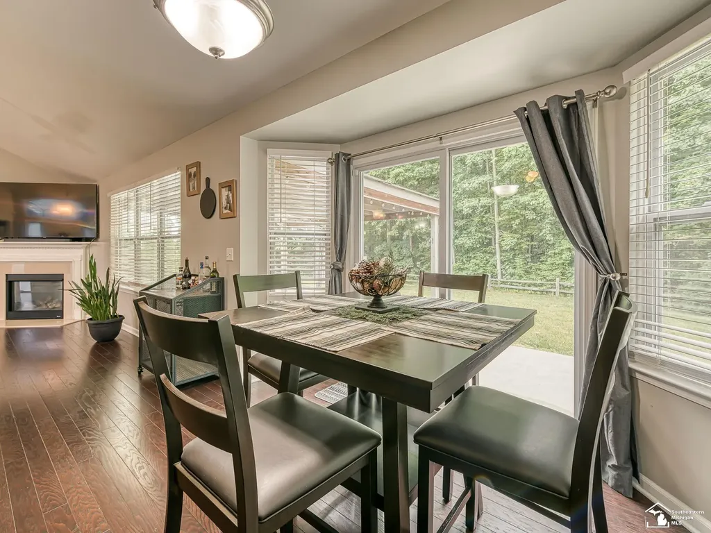 17613 Lange Avenue Brownstown Charter Township MI 48174
