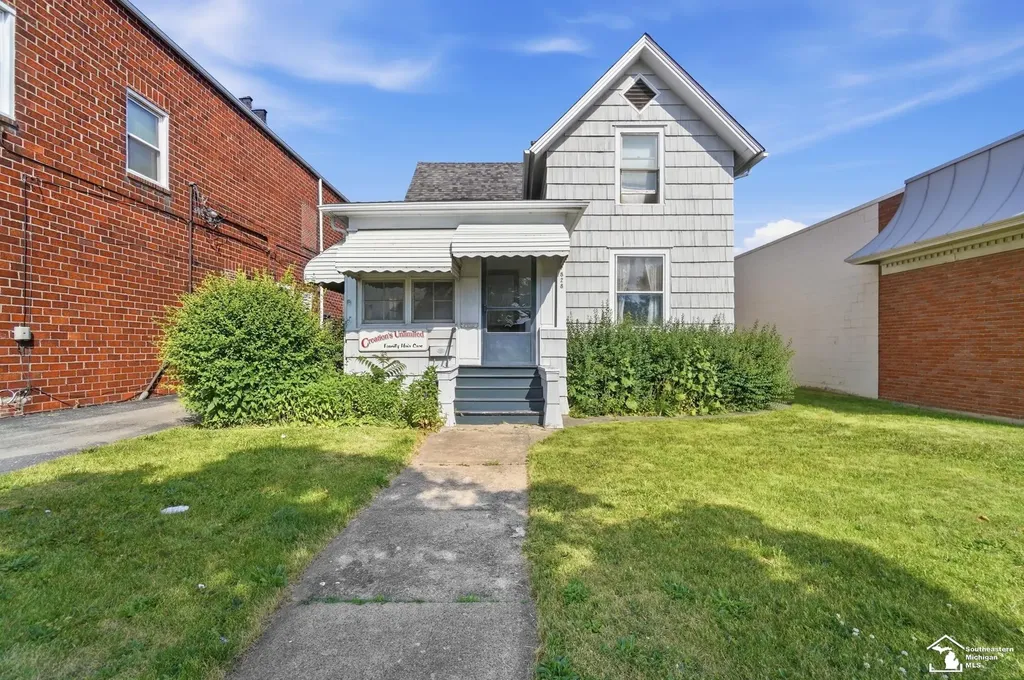 828 S Monroe Street Monroe Charter Township MI 48161