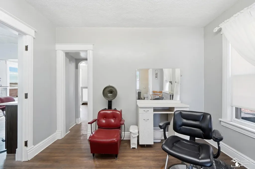 828 S Monroe Street Monroe Charter Township MI 48161