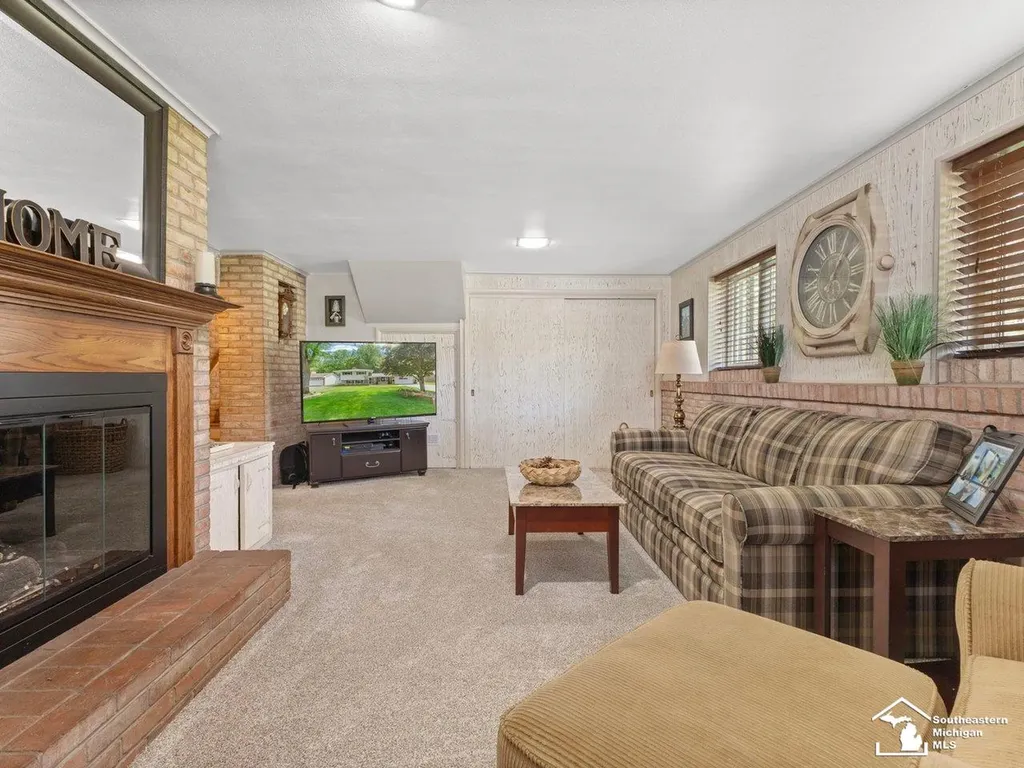 3119 W Dean Road Unknown City MI 48144