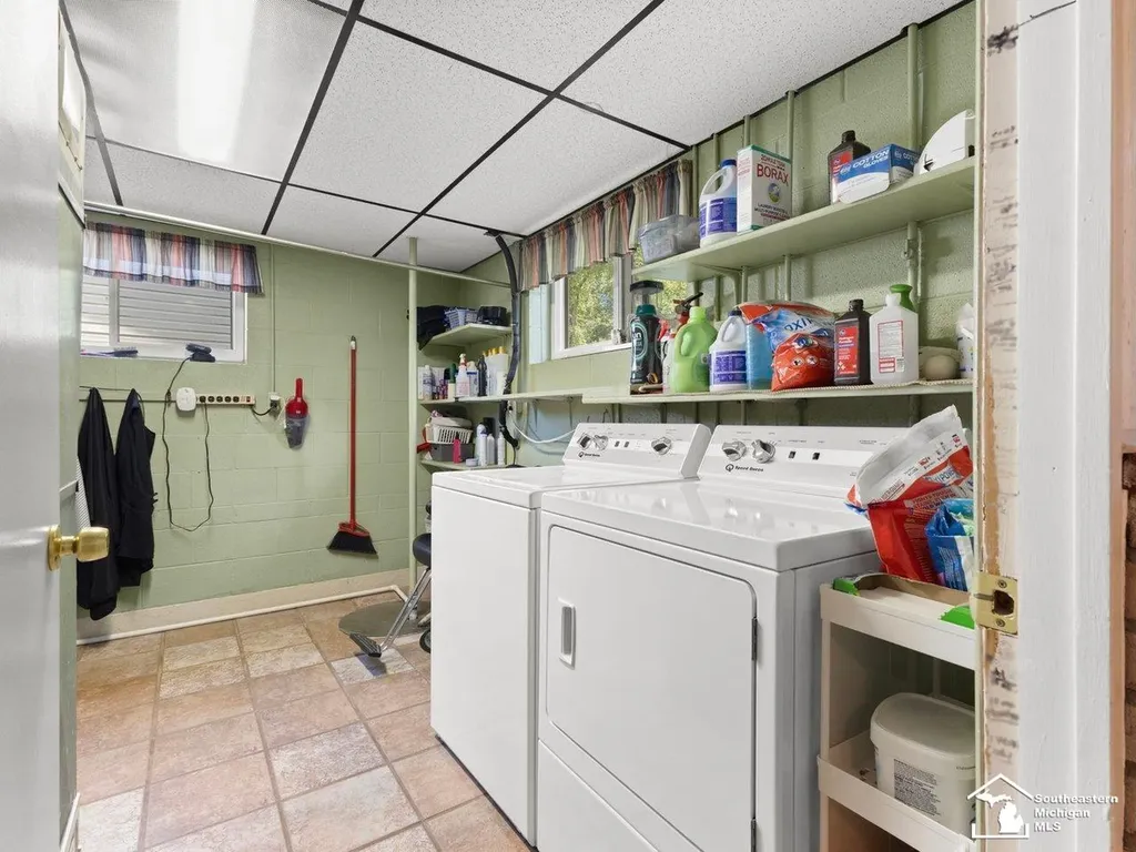 3119 W Dean Road Unknown City MI 48144