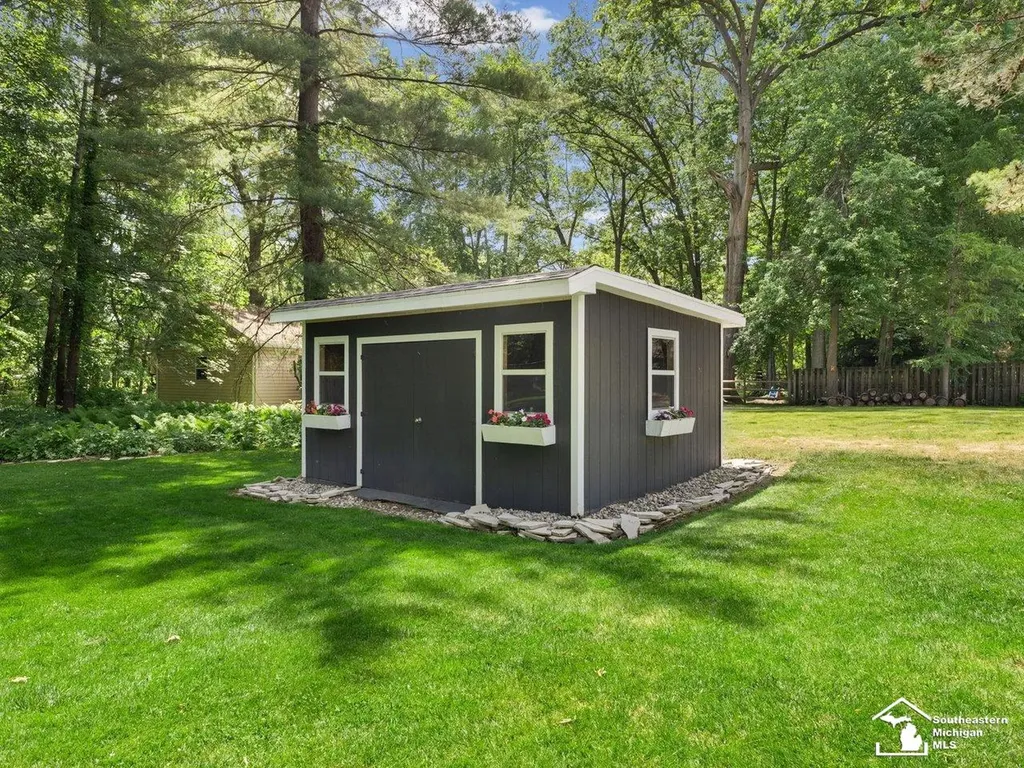 3119 W Dean Road Unknown City MI 48144