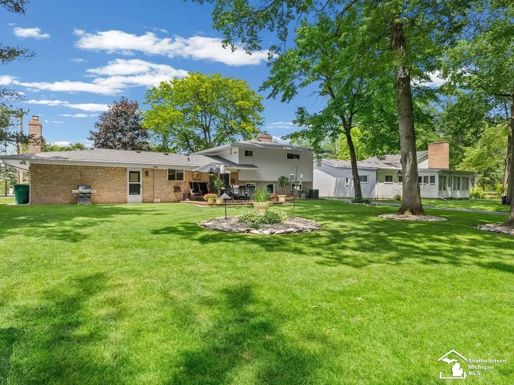 3119 W Dean Road Unknown City MI 48144