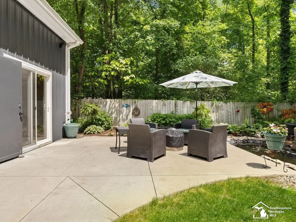 3119 W Dean Road Unknown City MI 48144