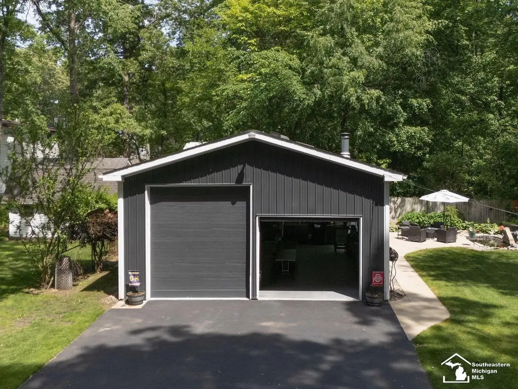 3119 W Dean Road Unknown City MI 48144